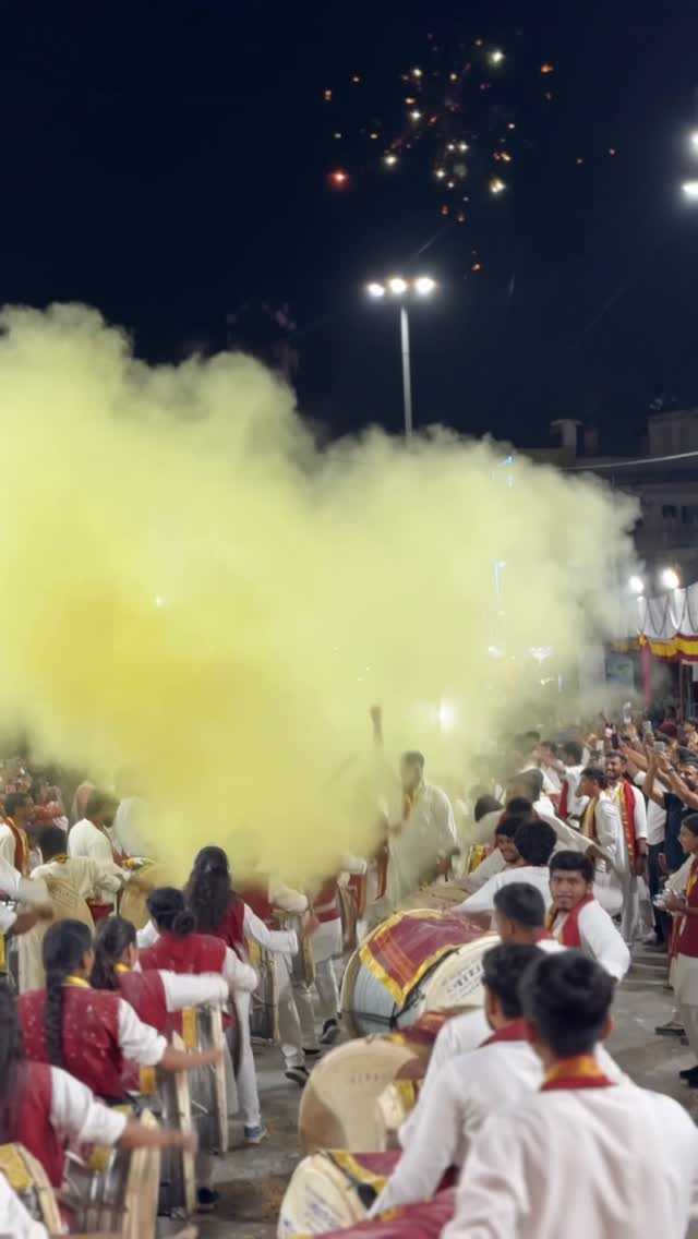 येळकोट येळकोट जय मल्हार💛

गजनाथ वाद्य पथक🚩
.
.
.
.
.
.
.
.
#dholtasha #dhol #tasha #pune #dholtashapune #pune #visarjan  #pathak #ganpati #maharashtra #trending #reels #reelsinstagram #explore #umsgrw #culture #explorepage #fyp #marathi #reel #marathiculture #fypppppppppppppppppppppppppppppppppppppppppppppppppppppppppppppppppppppp 

[ Ganpati, dhol, tasha, marathi, culture, bappa, pune, Maharashtra ]